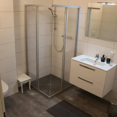 River View Apartment Wohnen Am Fluss Linz Exterior photo
